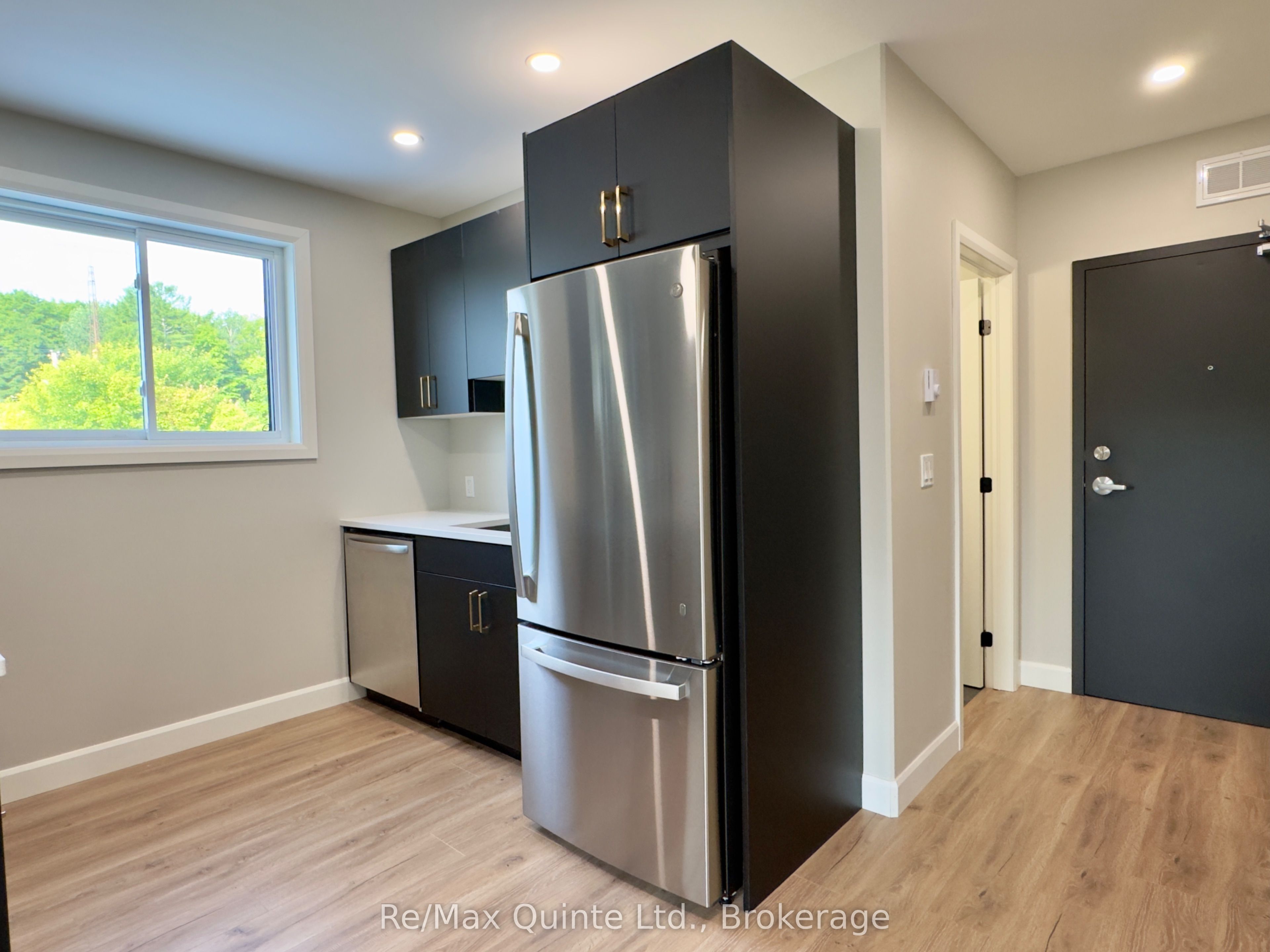 Unit 4 - 330 Victoria Street, Tweed 2