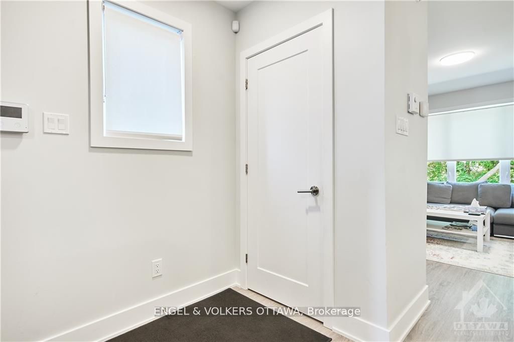Unit 3 - 569 McLeod Street, Ottawa 3