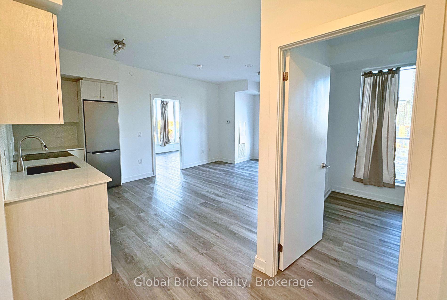 Unit 612 - 5 Wellington Street S, Kitchener 5