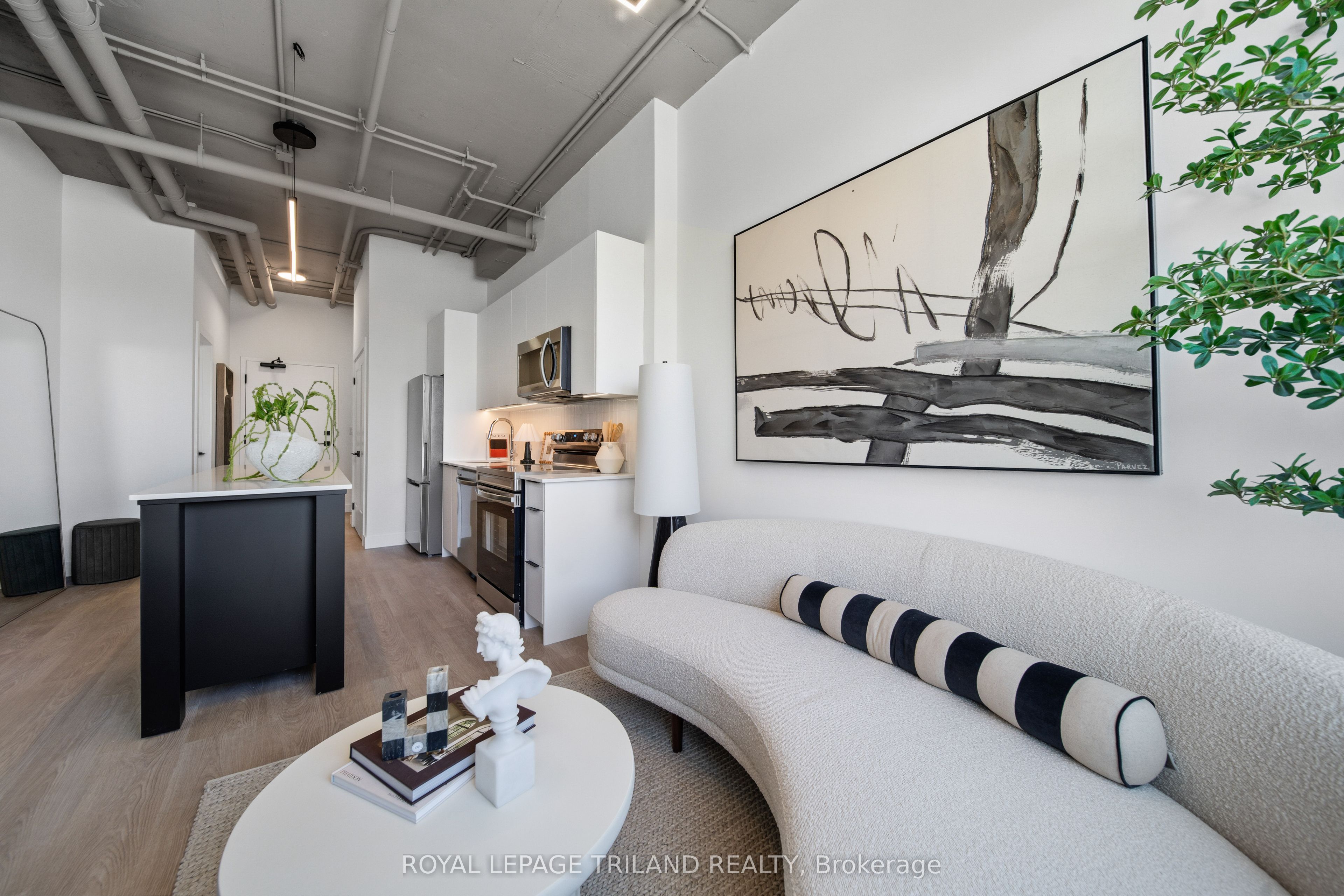 Unit 210 - 685 Richmond Street, London 5