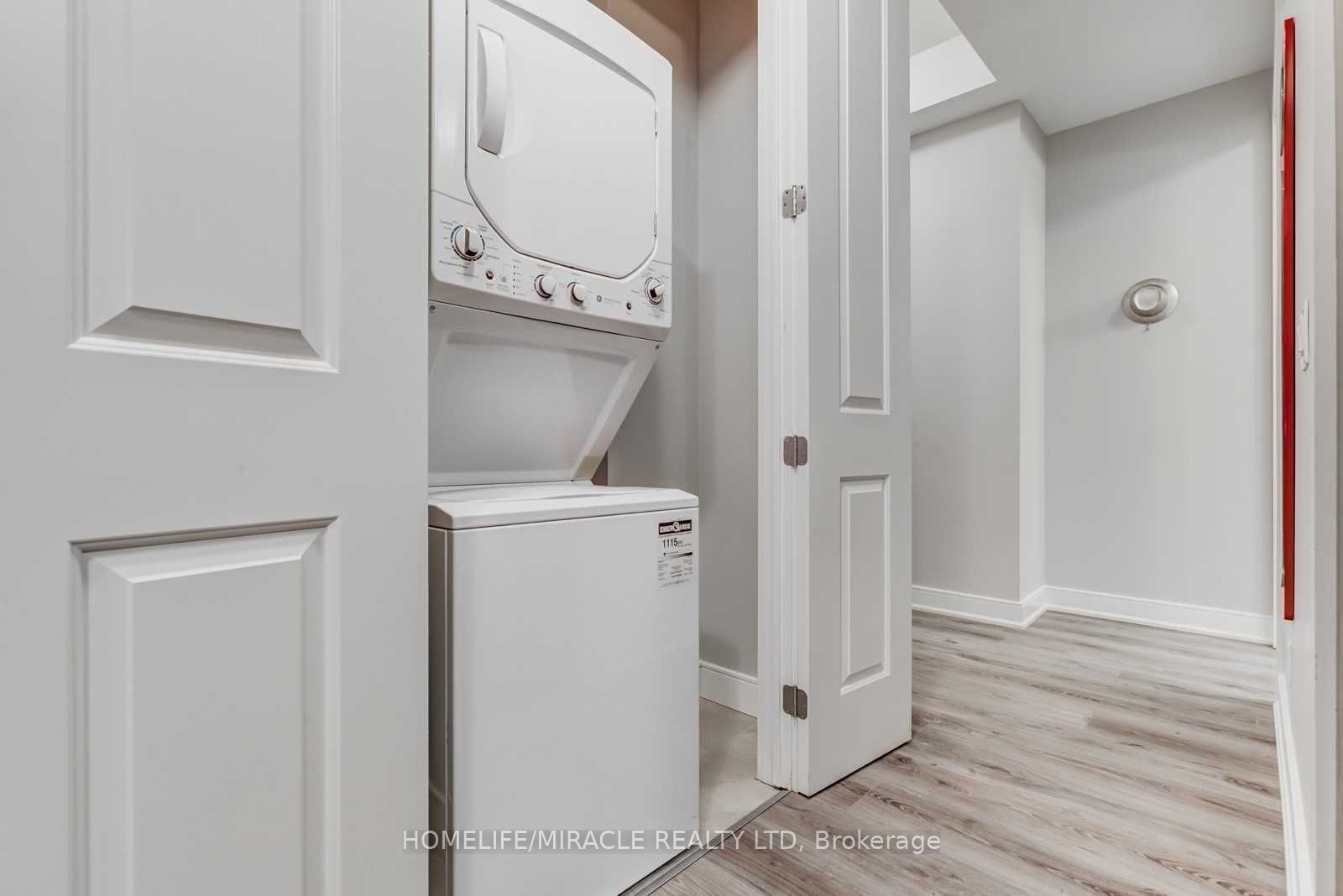 Unit 516 - 150 Main Street W, Hamilton 5
