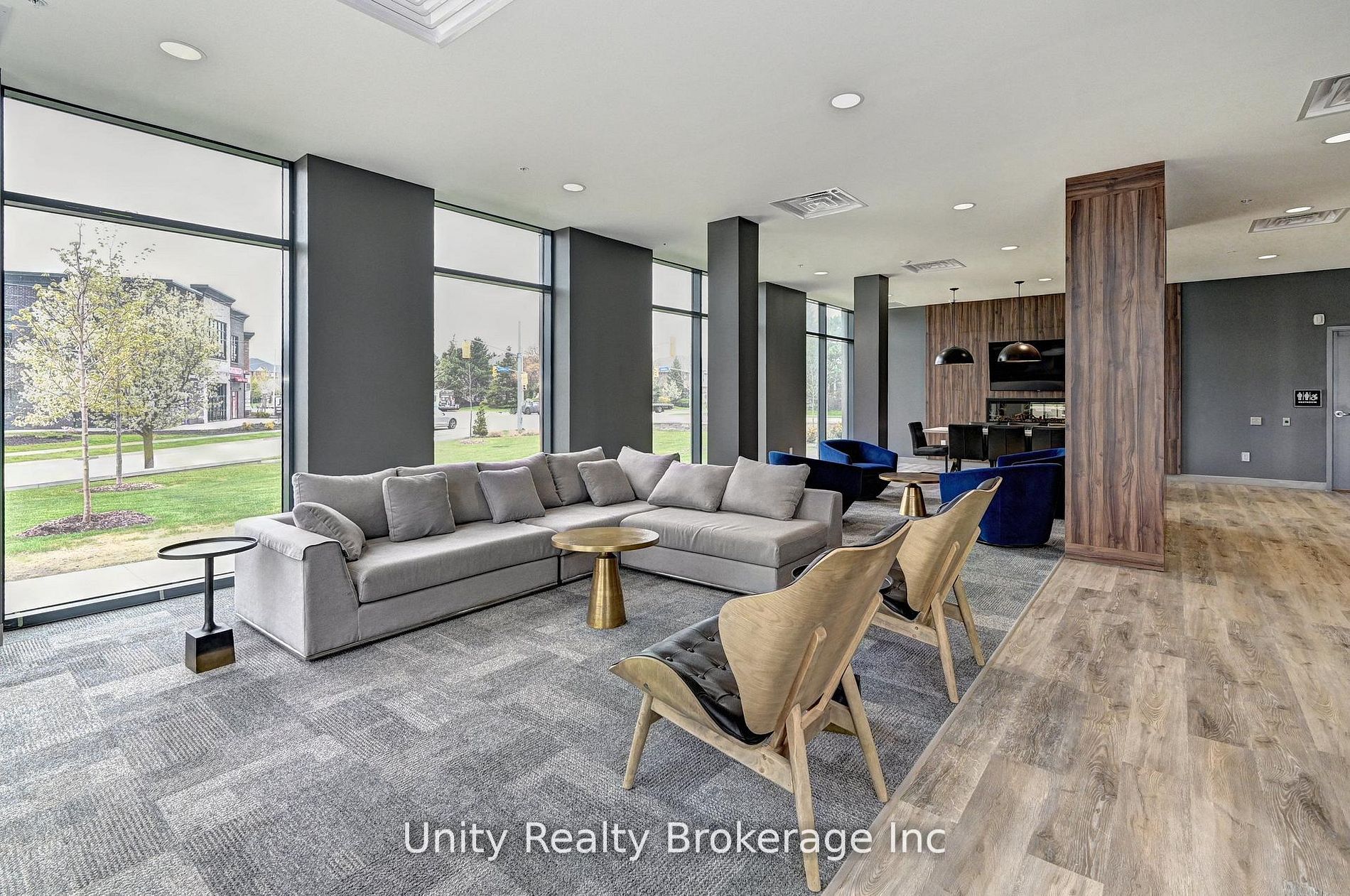 26 Lowes Road W, Guelph 5