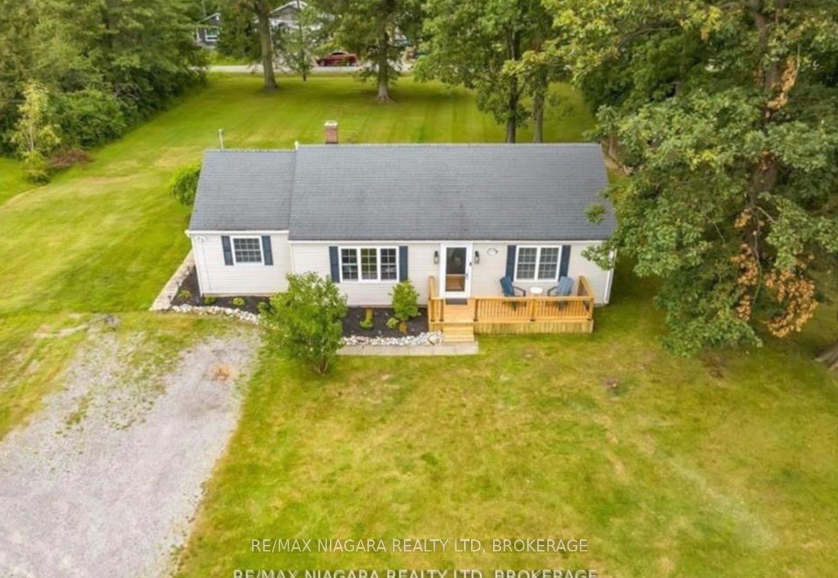 1970 Garrison Road, Fort Erie 2