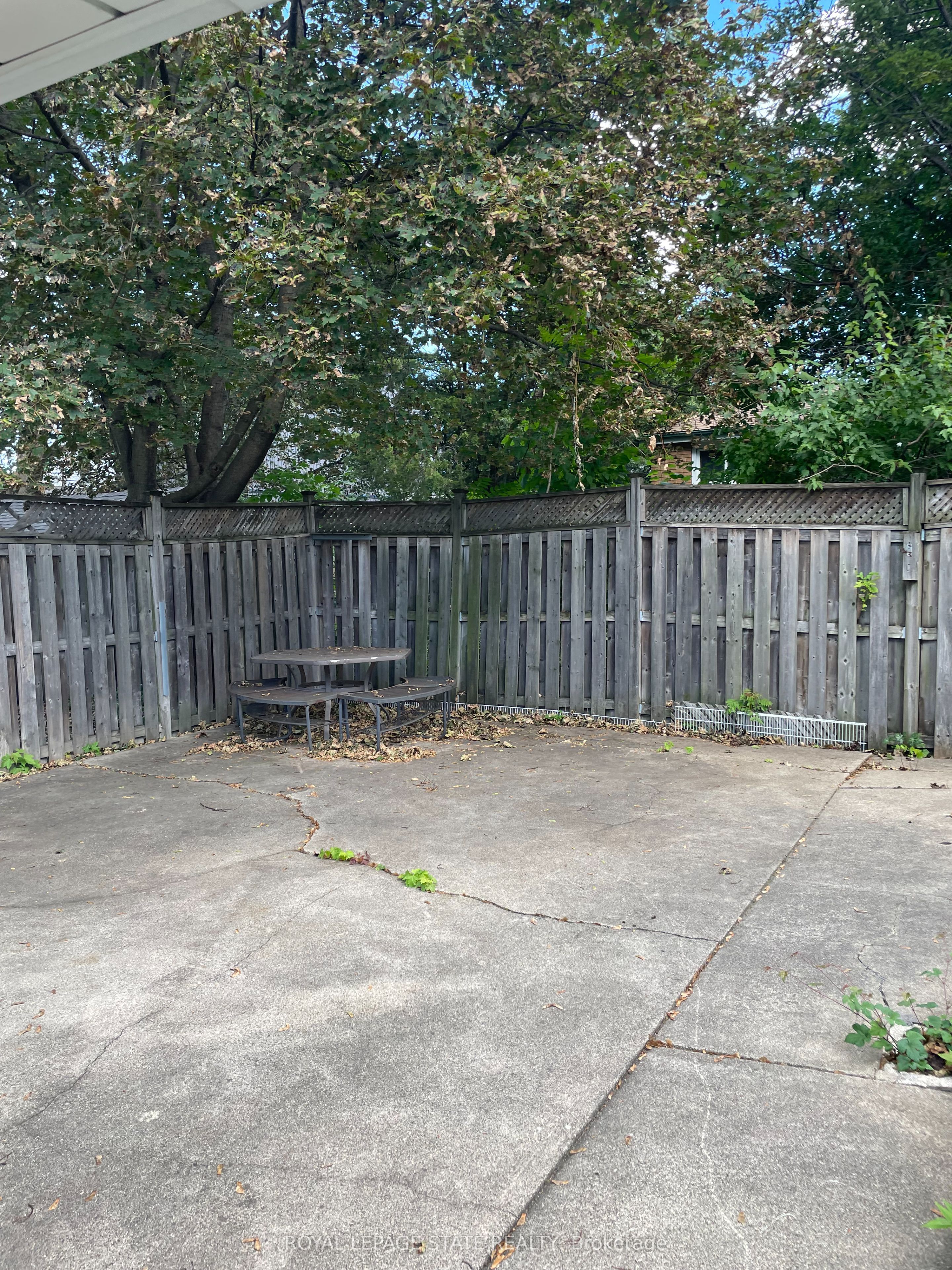 Unit Upper - 225 East 14th Street, Hamilton 4