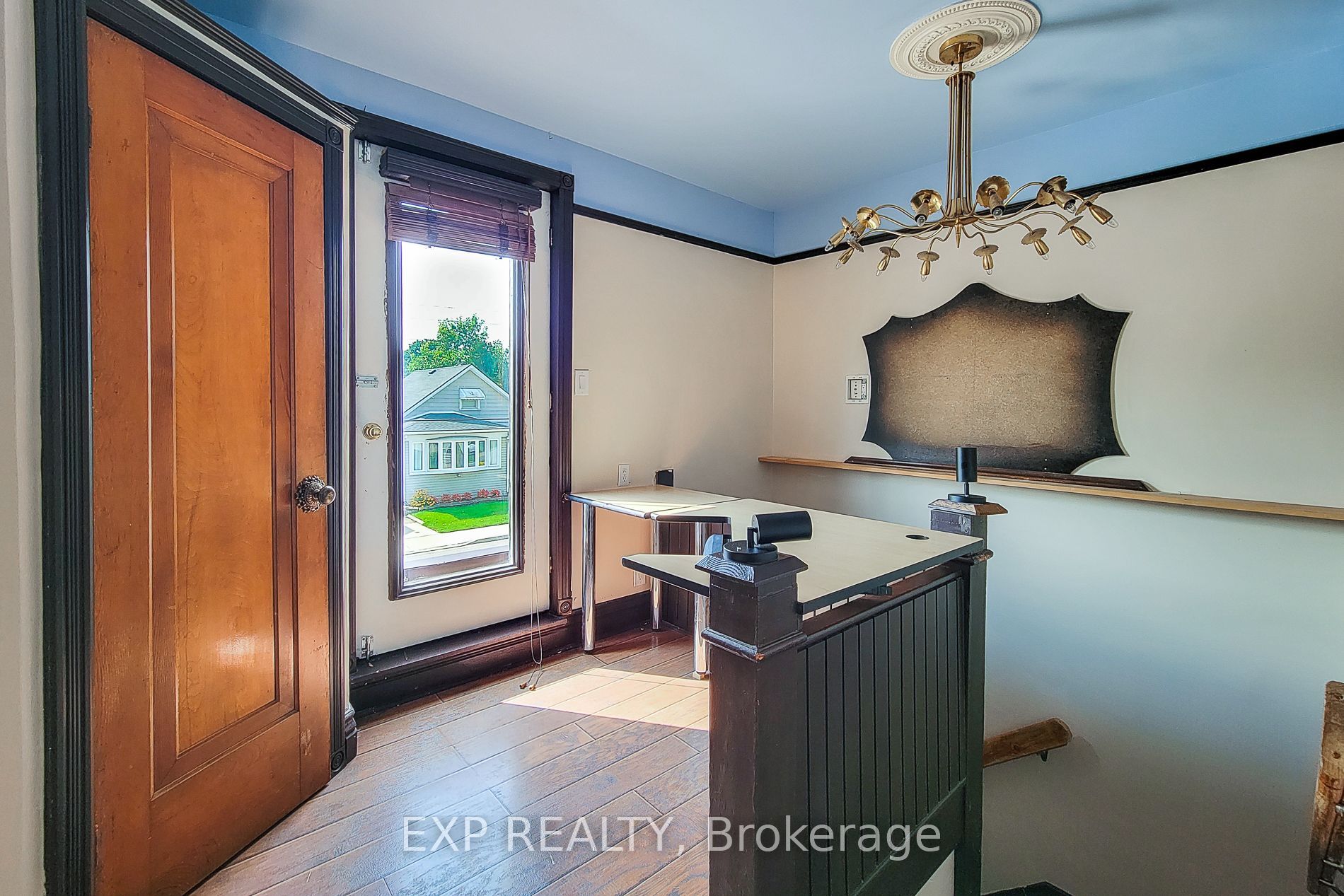 Unit Upper - 6133 Prospect Street, Niagara Falls 3