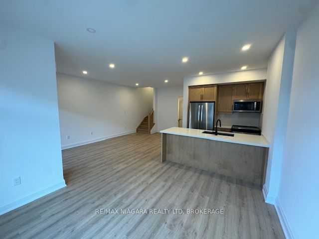 Unit 31 - 292 Vine Street, St. Catharines 5