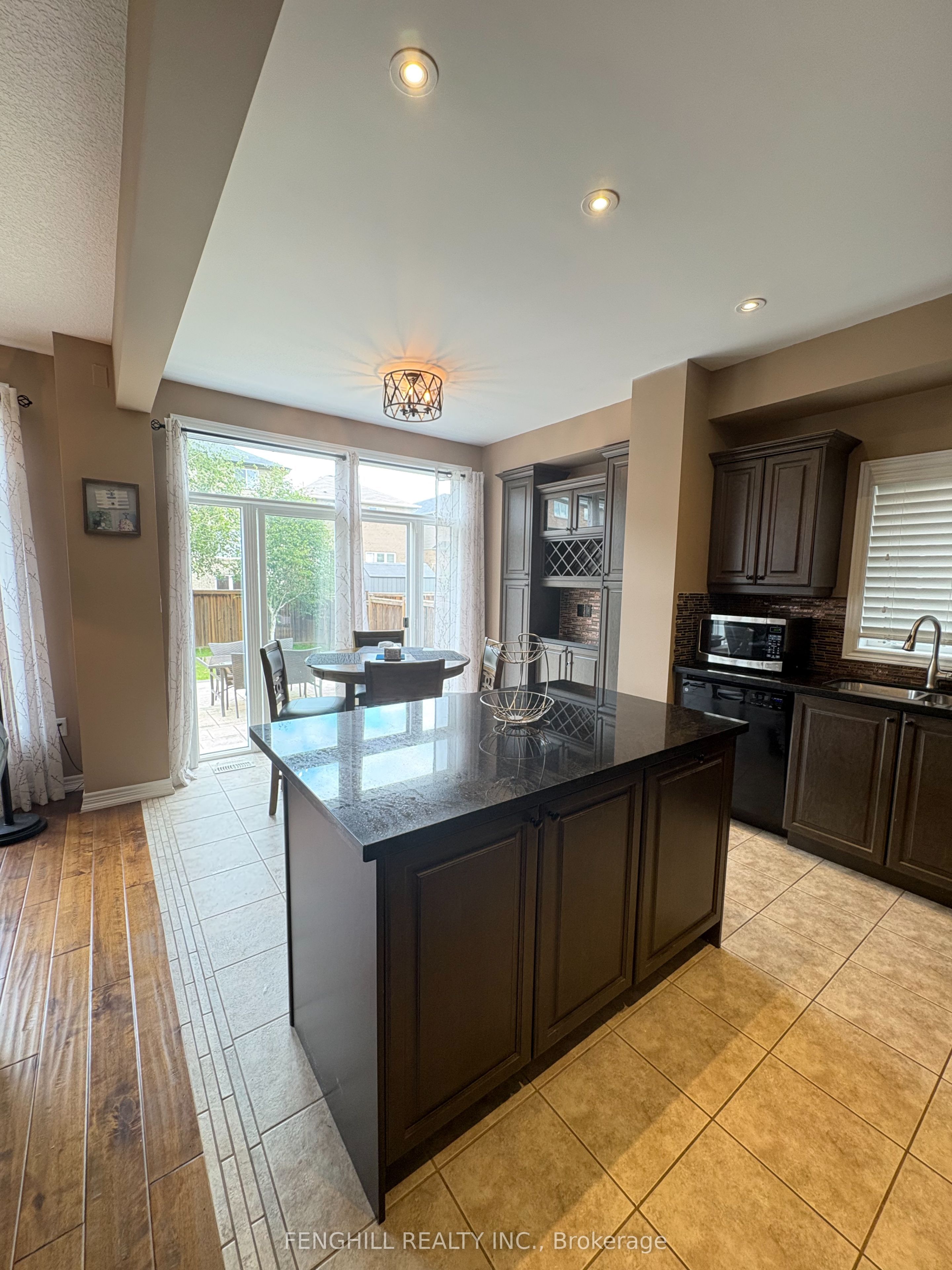 127 Vinton Road, Ancaster 4