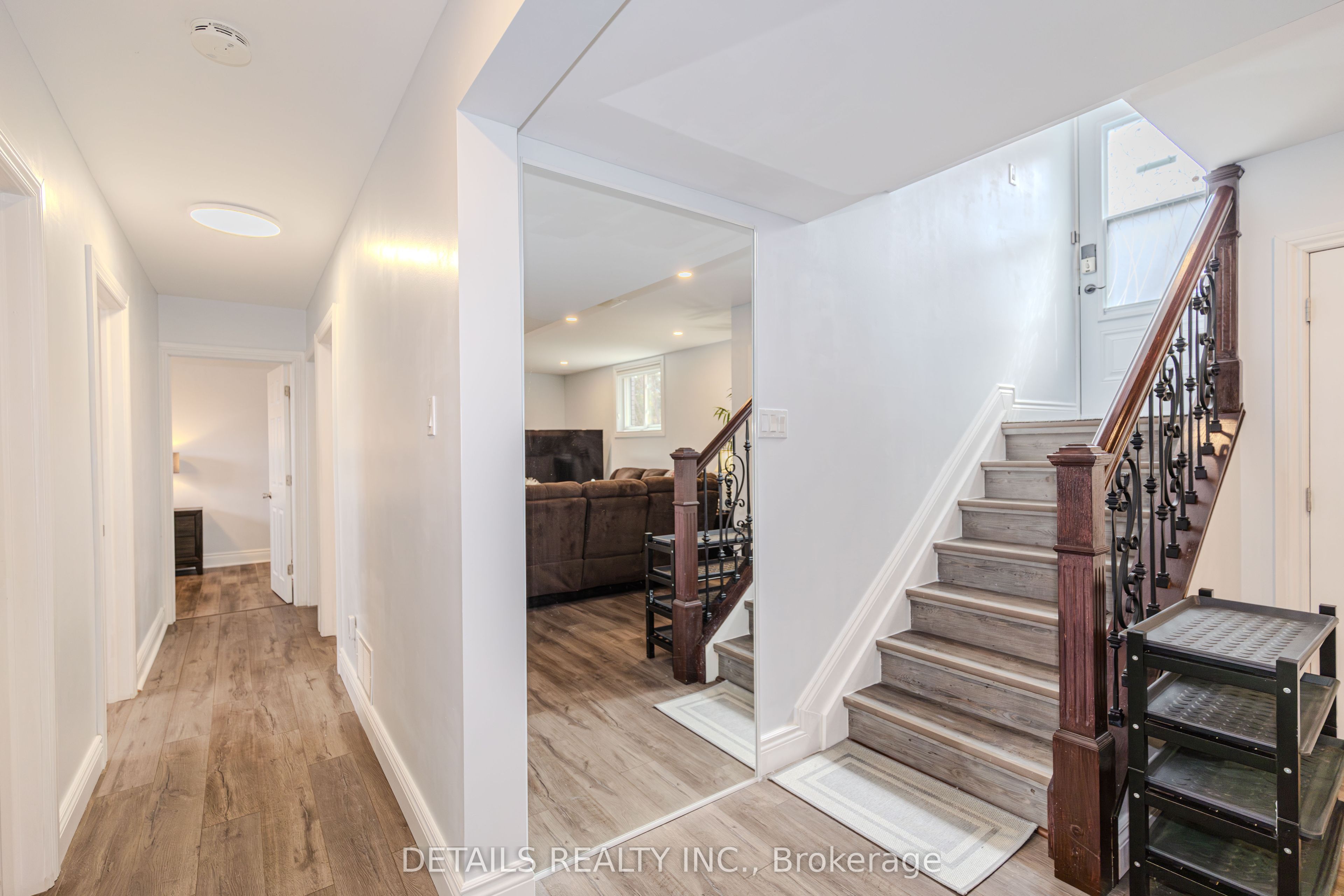 7 Kerry Crescent E, Nepean 4