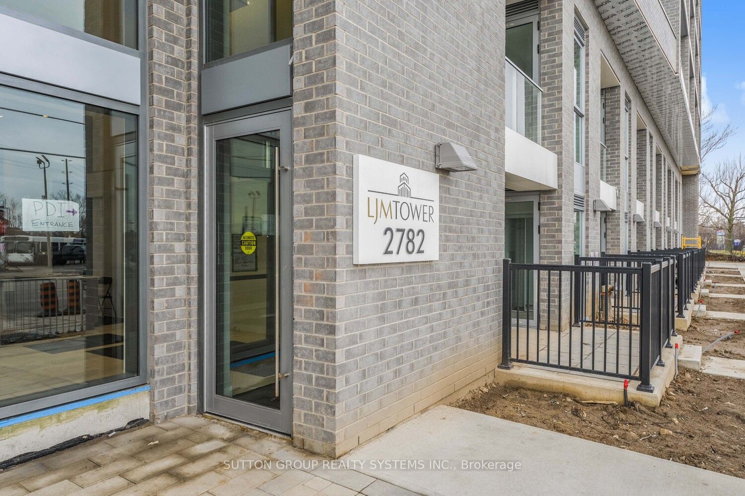 Unit 911 - 2782 Barton Street E, Hamilton 3