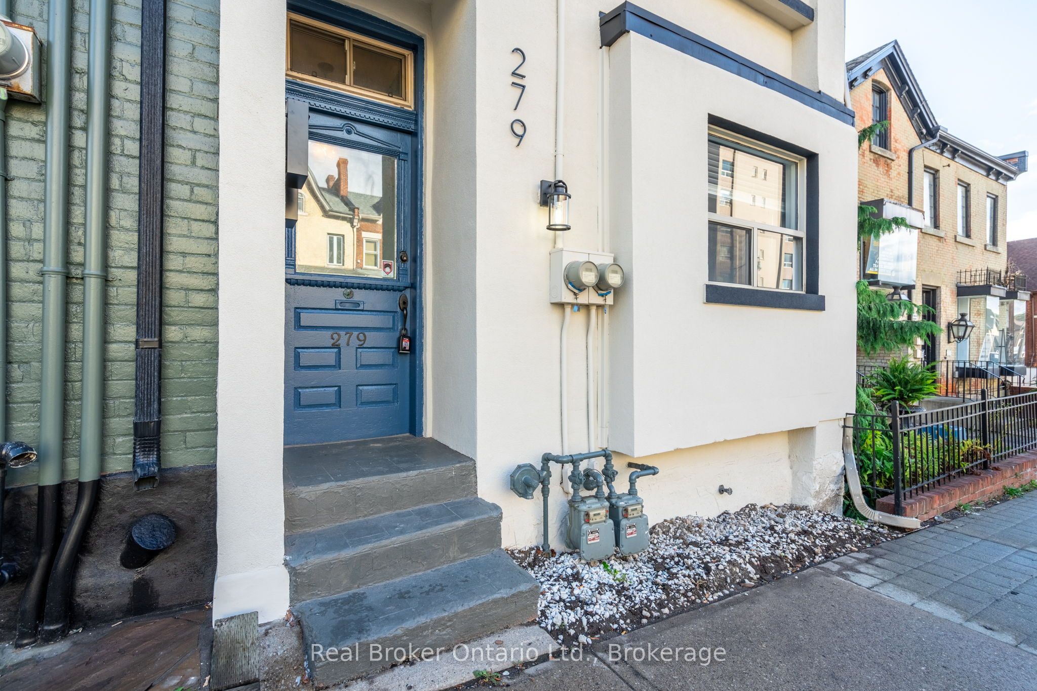 Unit 2 - 279 Main Street W, Hamilton 3