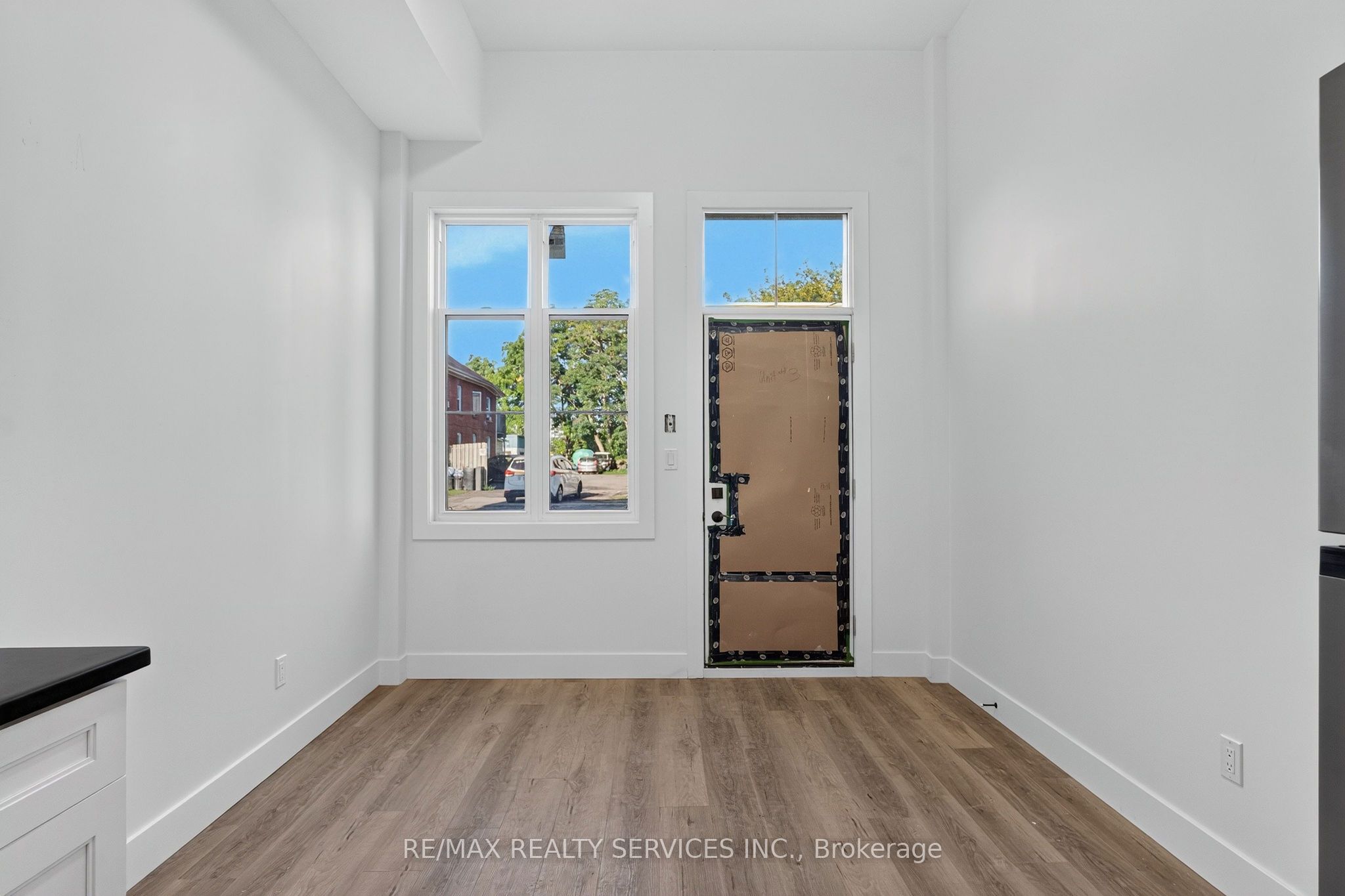 Unit 3 - 260 King Street, Welland 4