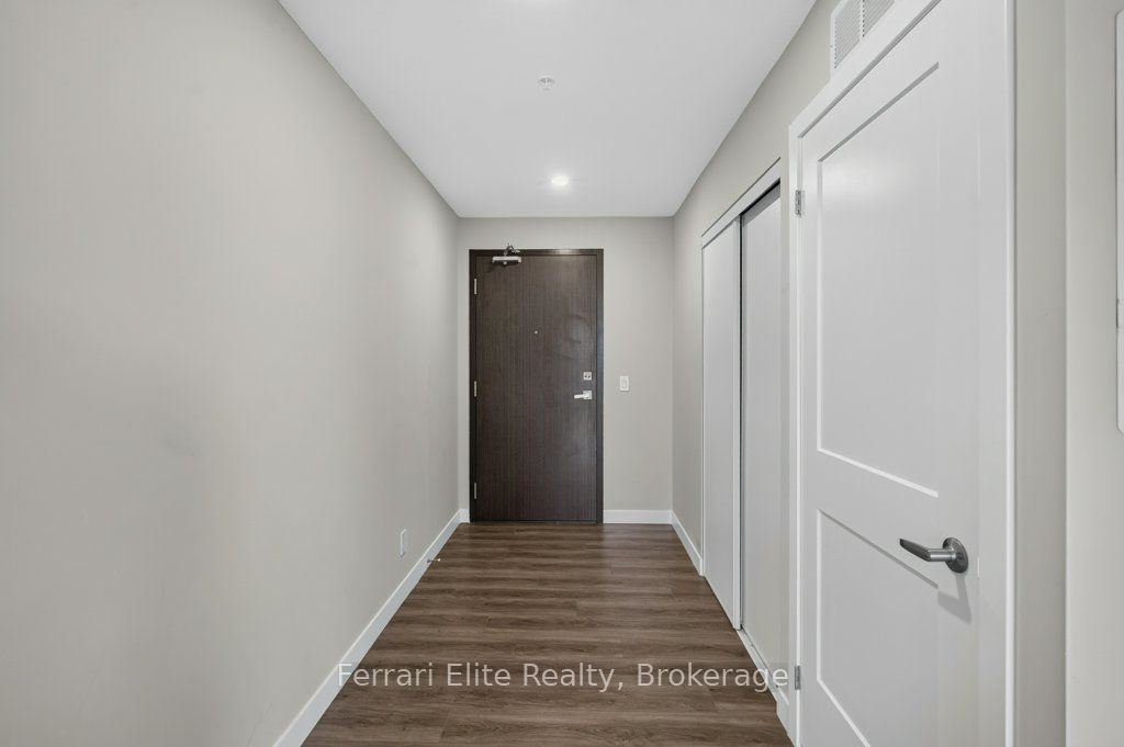 Unit 1114 - 15 Queen Street S, Hamilton 4
