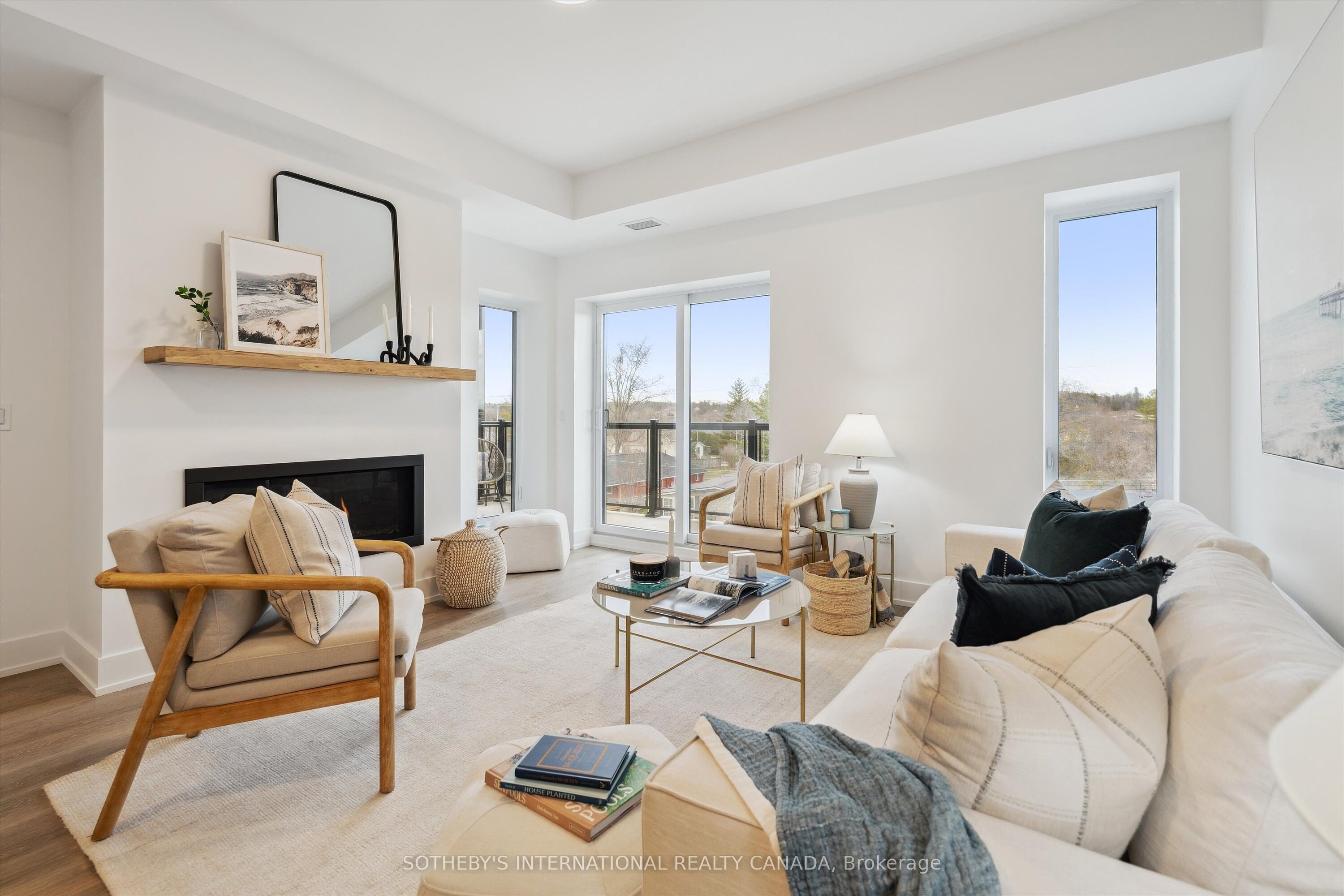 Unit 404 - 19B West Street N, Kawartha Lakes 2