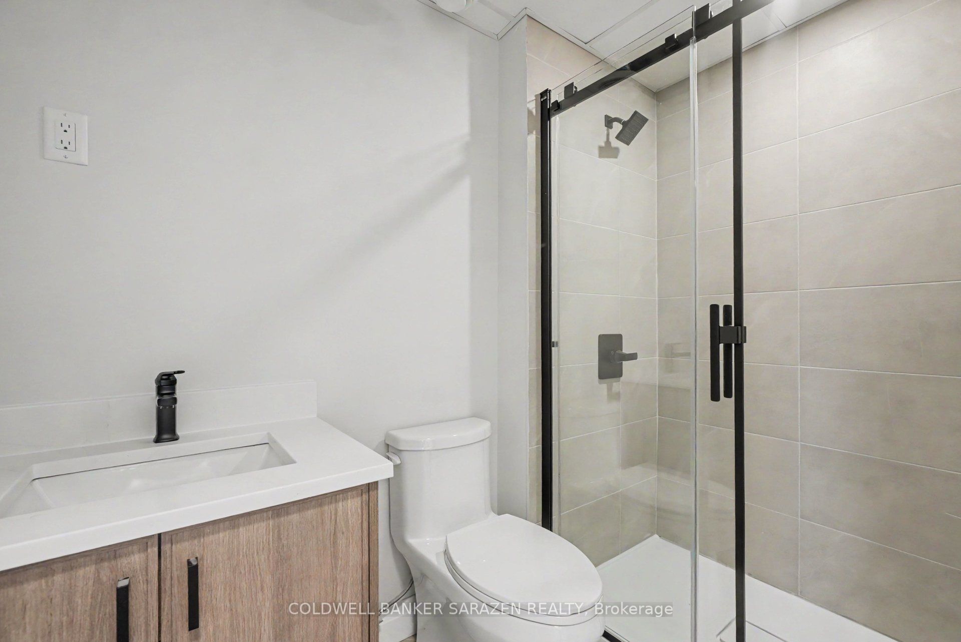 Unit 303 - 42 Mcarthur Avenue, Ottawa 5