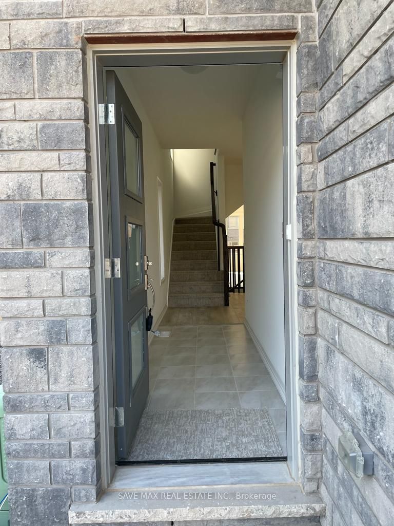 Unit 63 - 4552 Portage Road, Niagara Falls 2