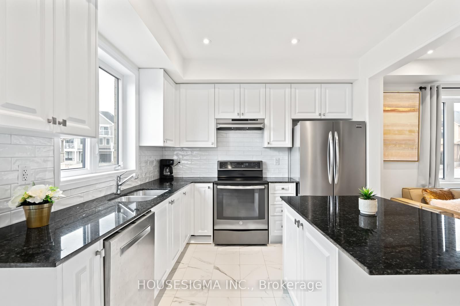 28 Canvas Crescent, Welland 3