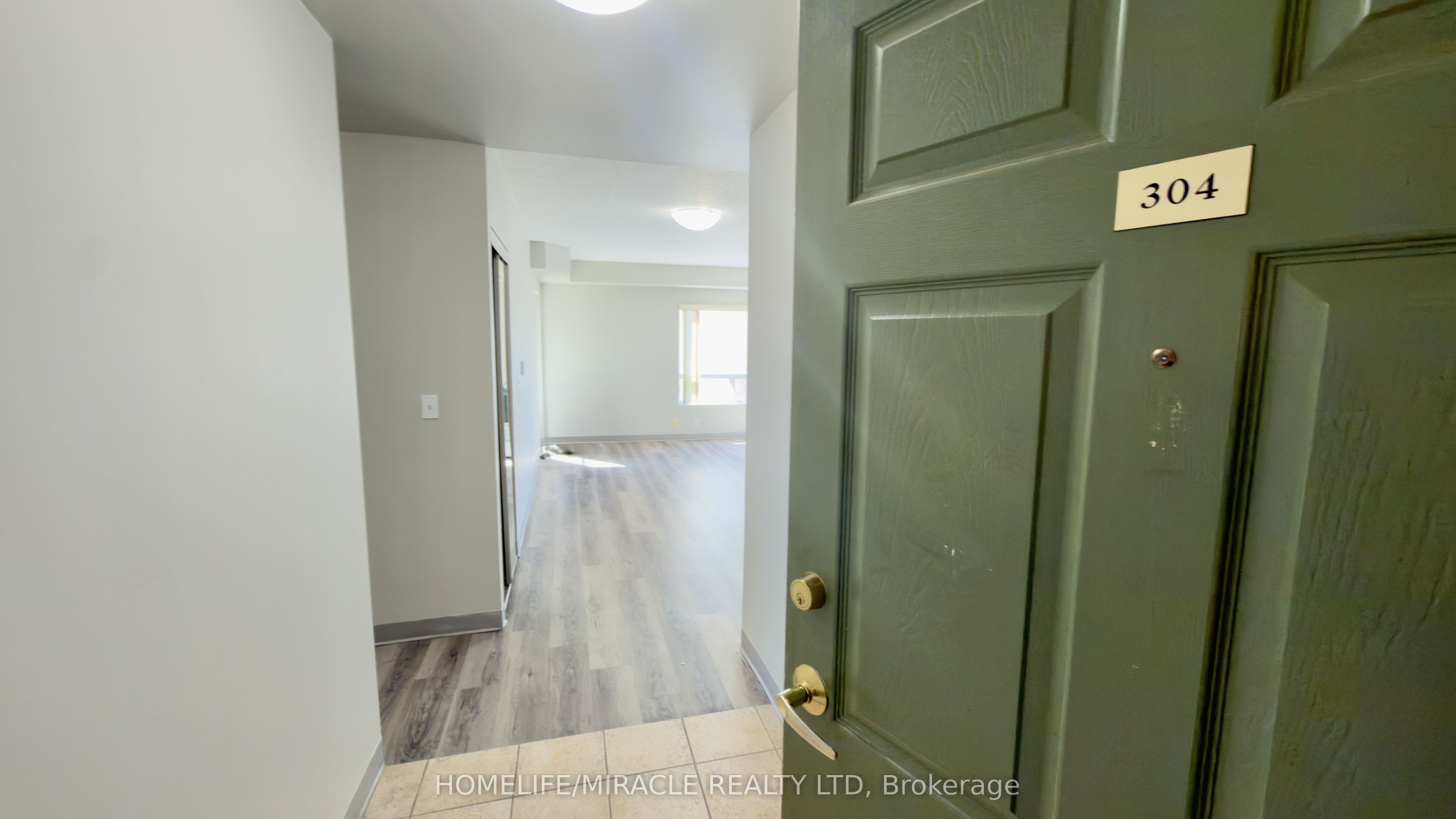 Unit 304 - 237 Auburn Drive, Waterloo 3