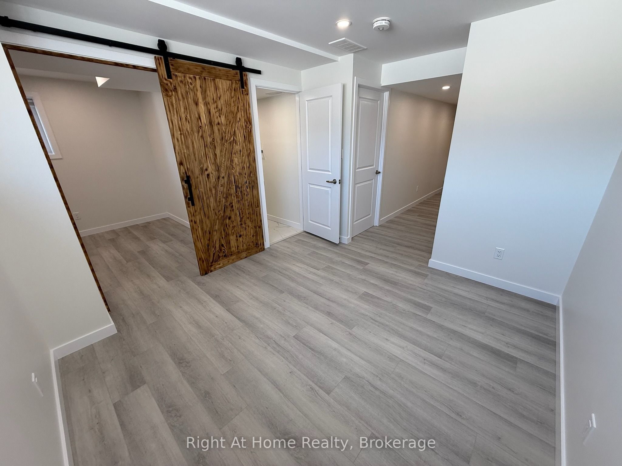 Unit Lower - 245 Benninger Drive, Kitchener 5
