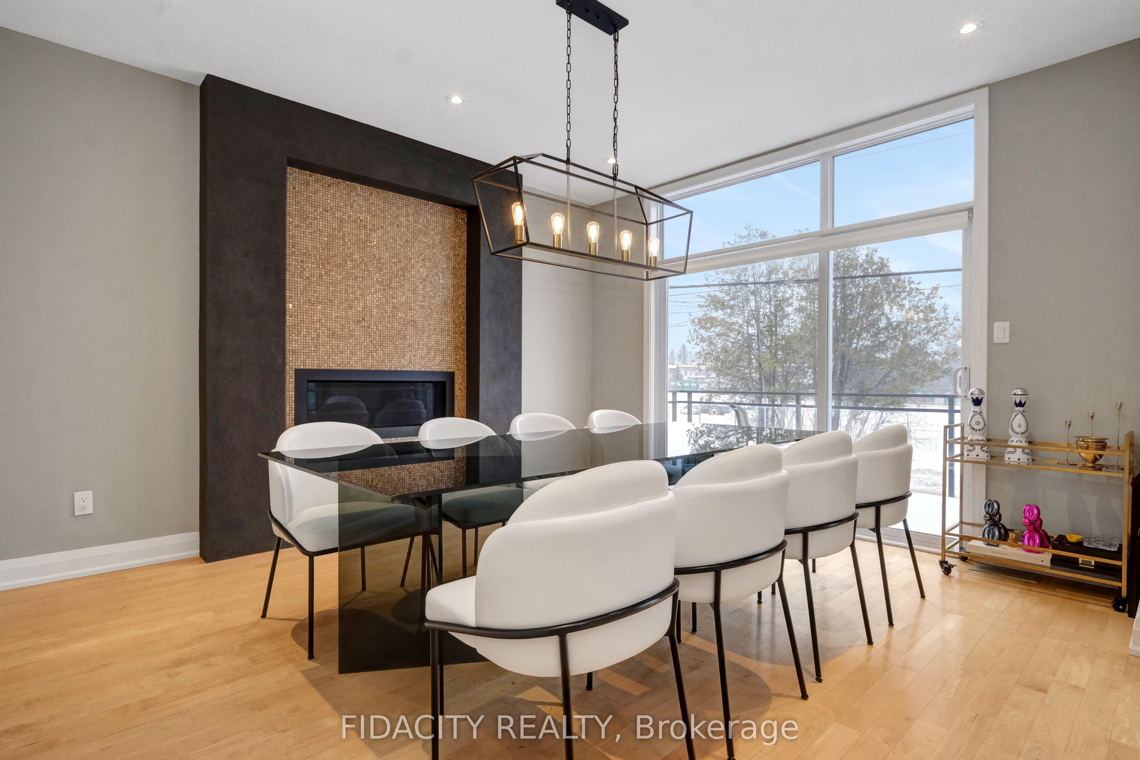 376C Wilmont Avenue, Ottawa 3