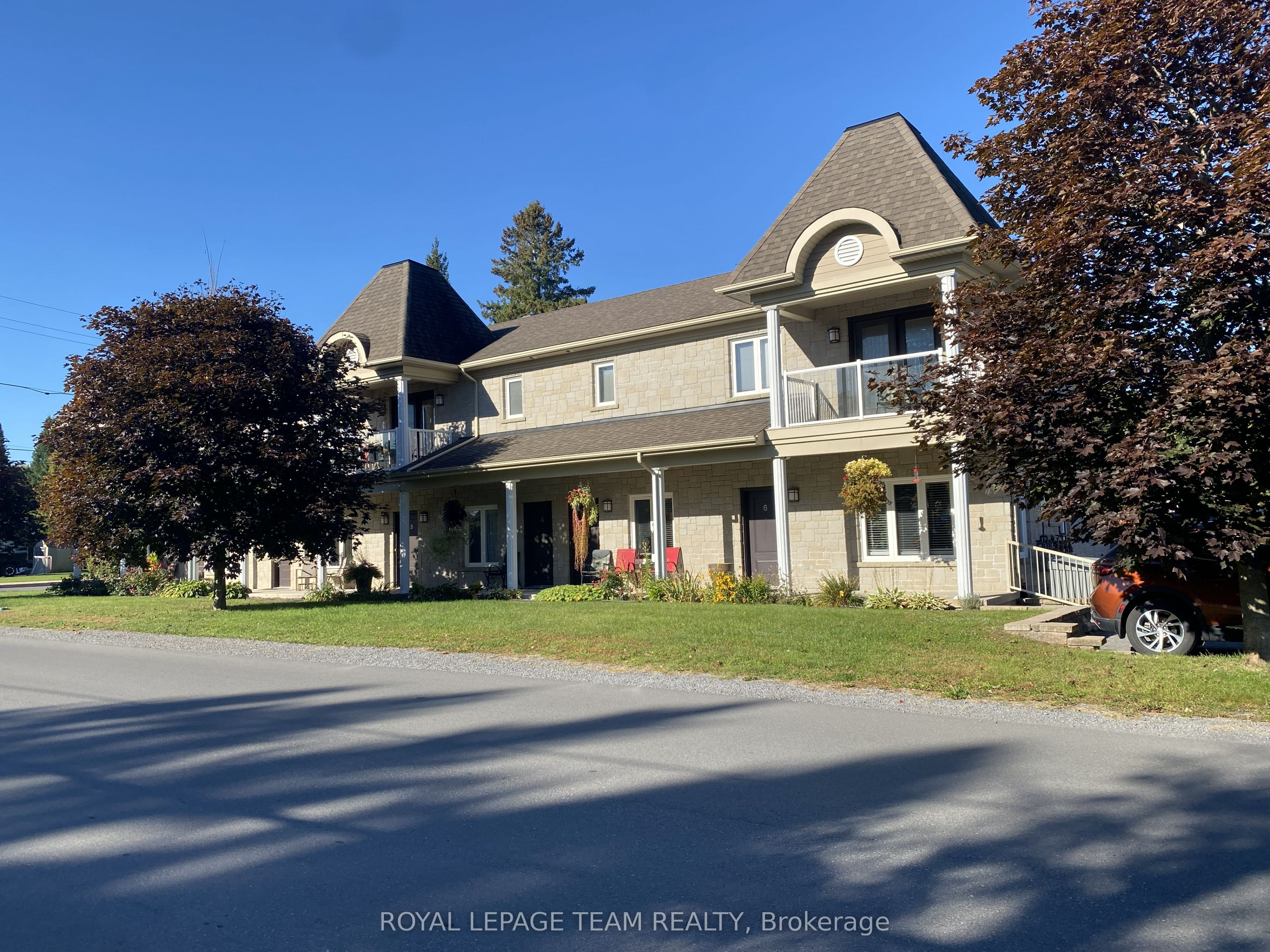 Unit 6 - 94 Bourdeau Boulevard, The Nation 2