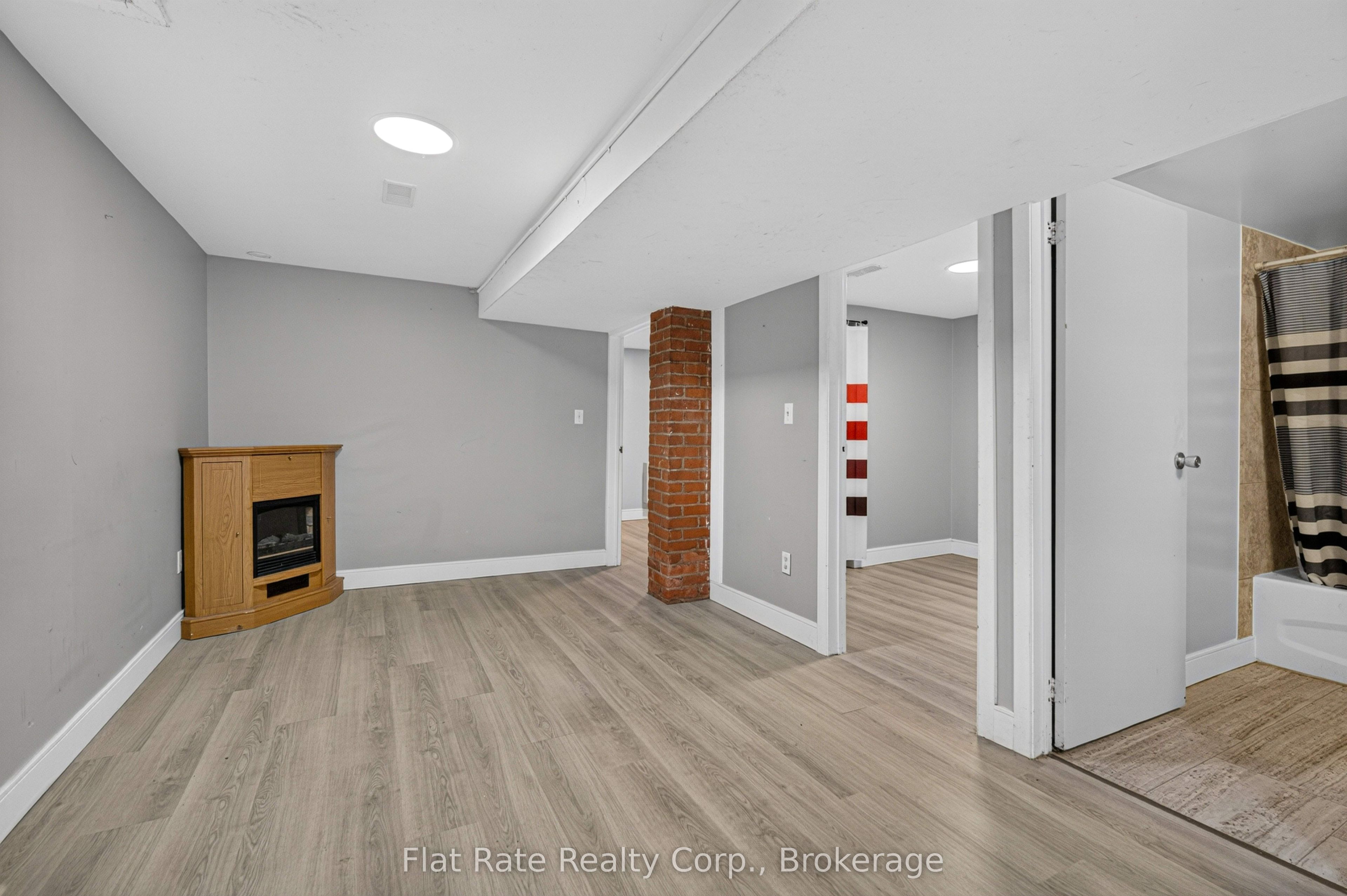 Unit 3 - 660 George Street N, Peterborough 5