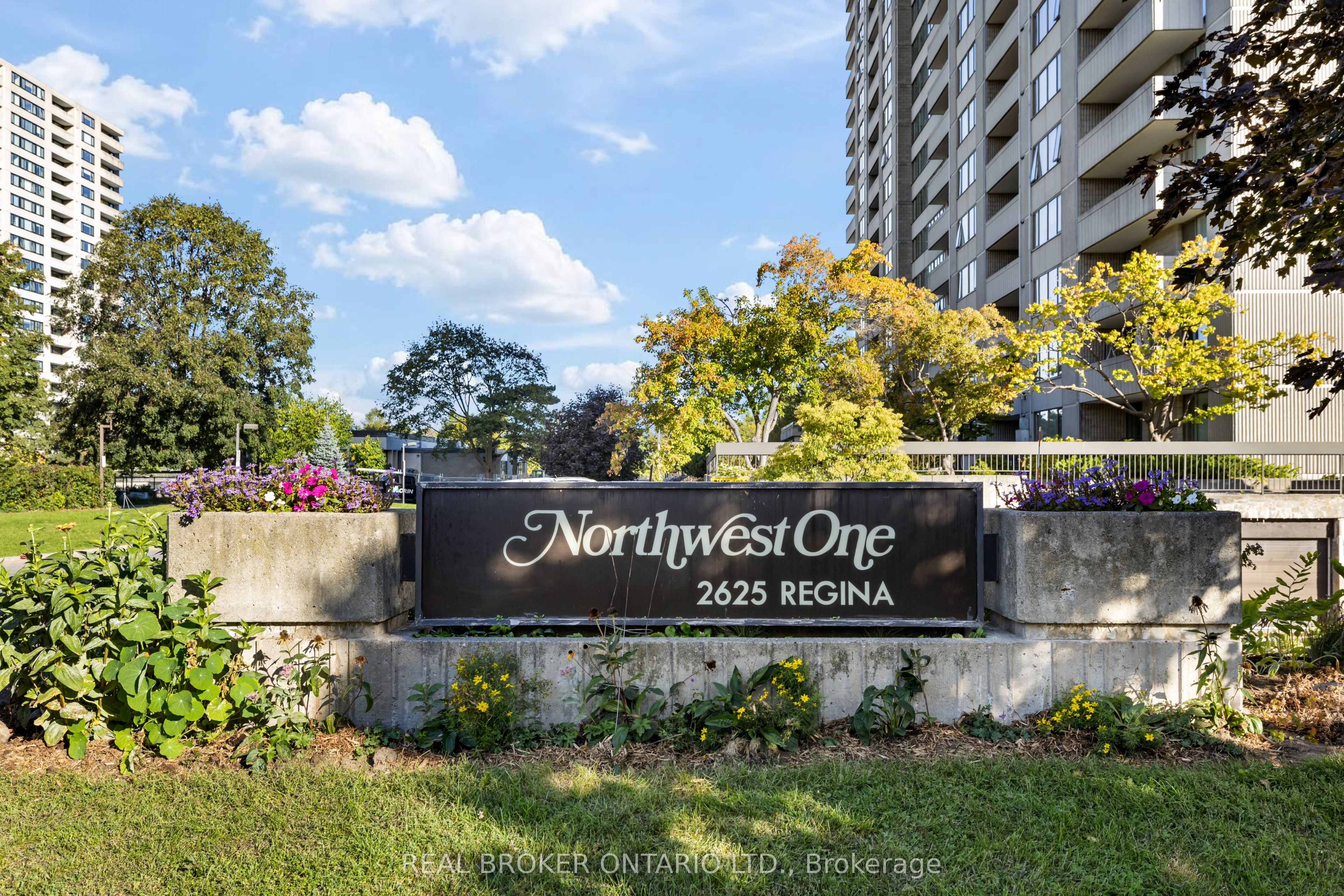 Unit 205 - 2625 Regina Street, Ottawa 3