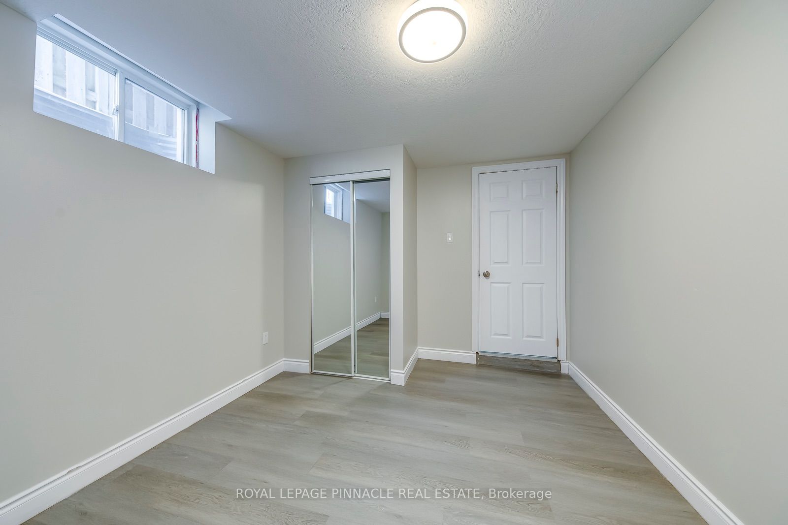 Unit Lower - 11 Frankfurt Street, Kitchener 4