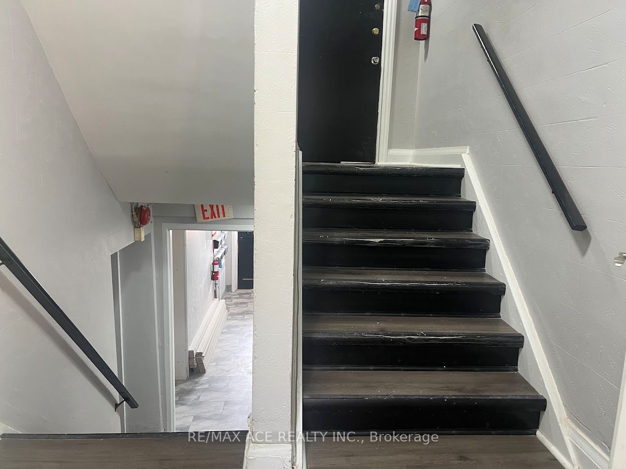 Unit 2 - 21 Towpath Road, Thorold 3