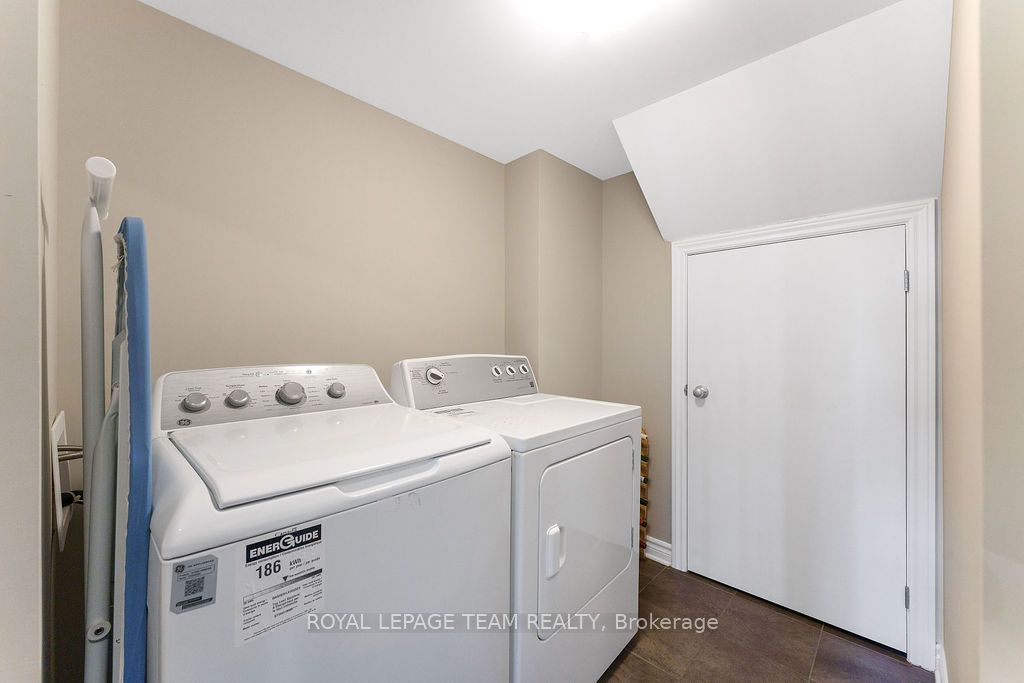 534 Tungsten Terrace, Cumberland 4