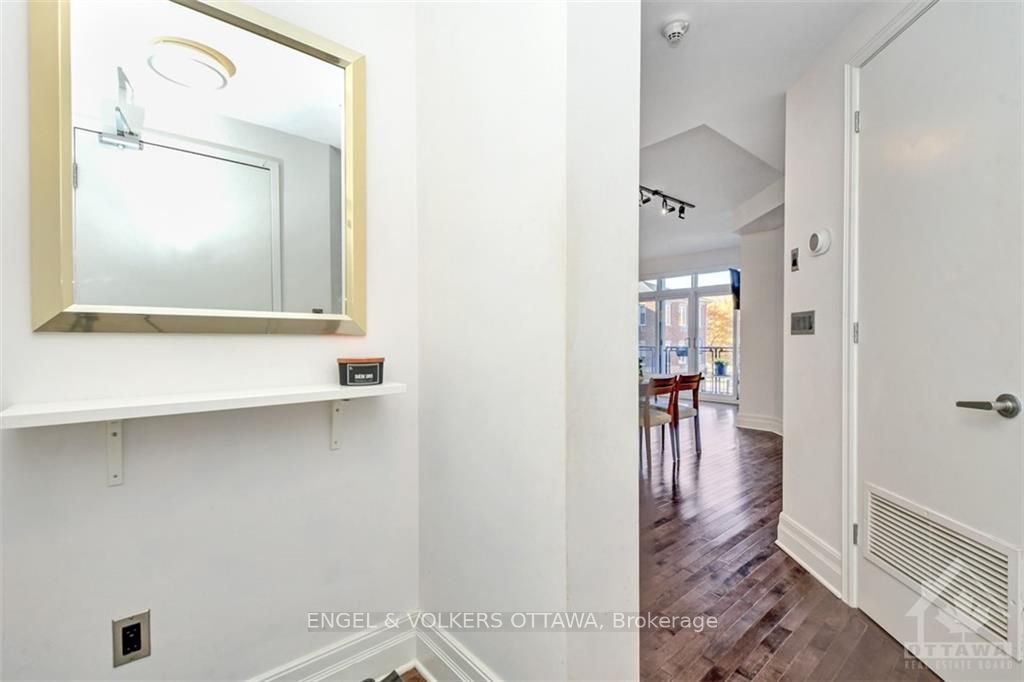 Unit 304 - 457 McLeod Street, Ottawa 4