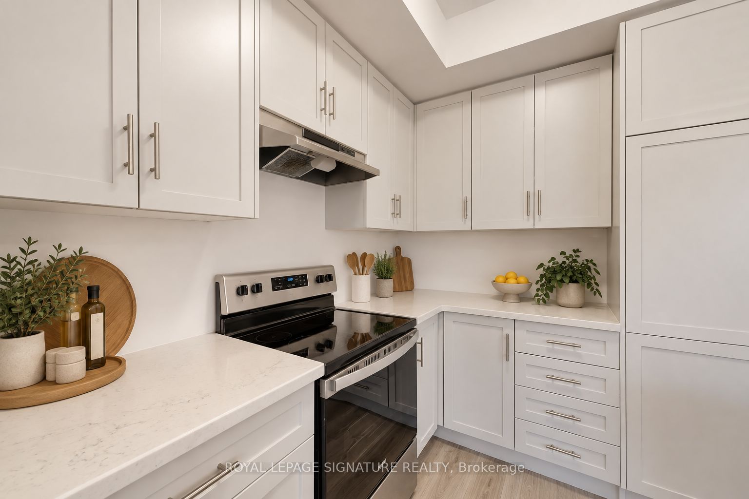 Unit 37 - 10 Birmingham Drive, Cambridge 4