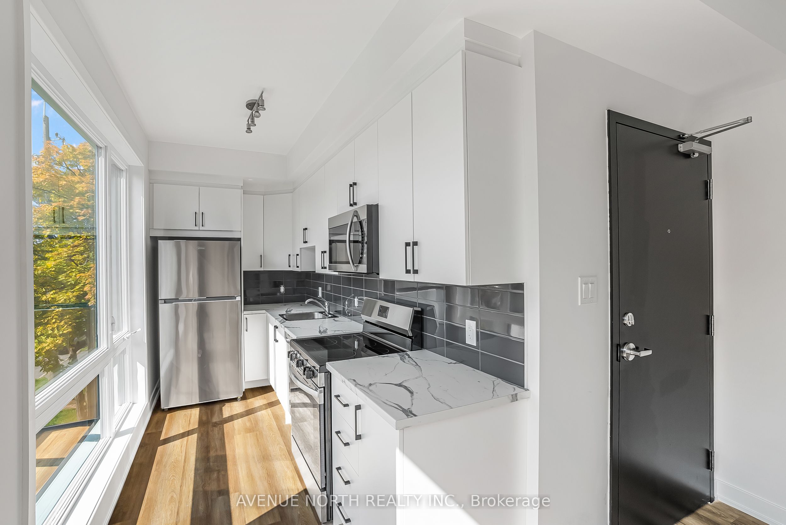 Unit 3 - 391 Dieppe Street, Ottawa 4
