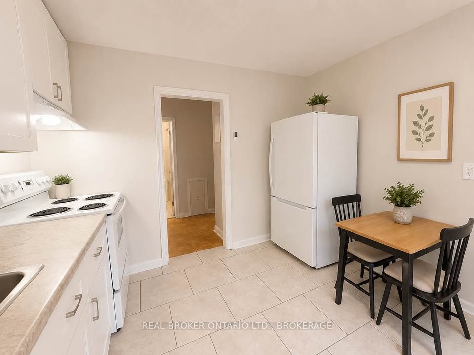 Unit 6 - 279 Helen St Helen Street, Kingston 4
