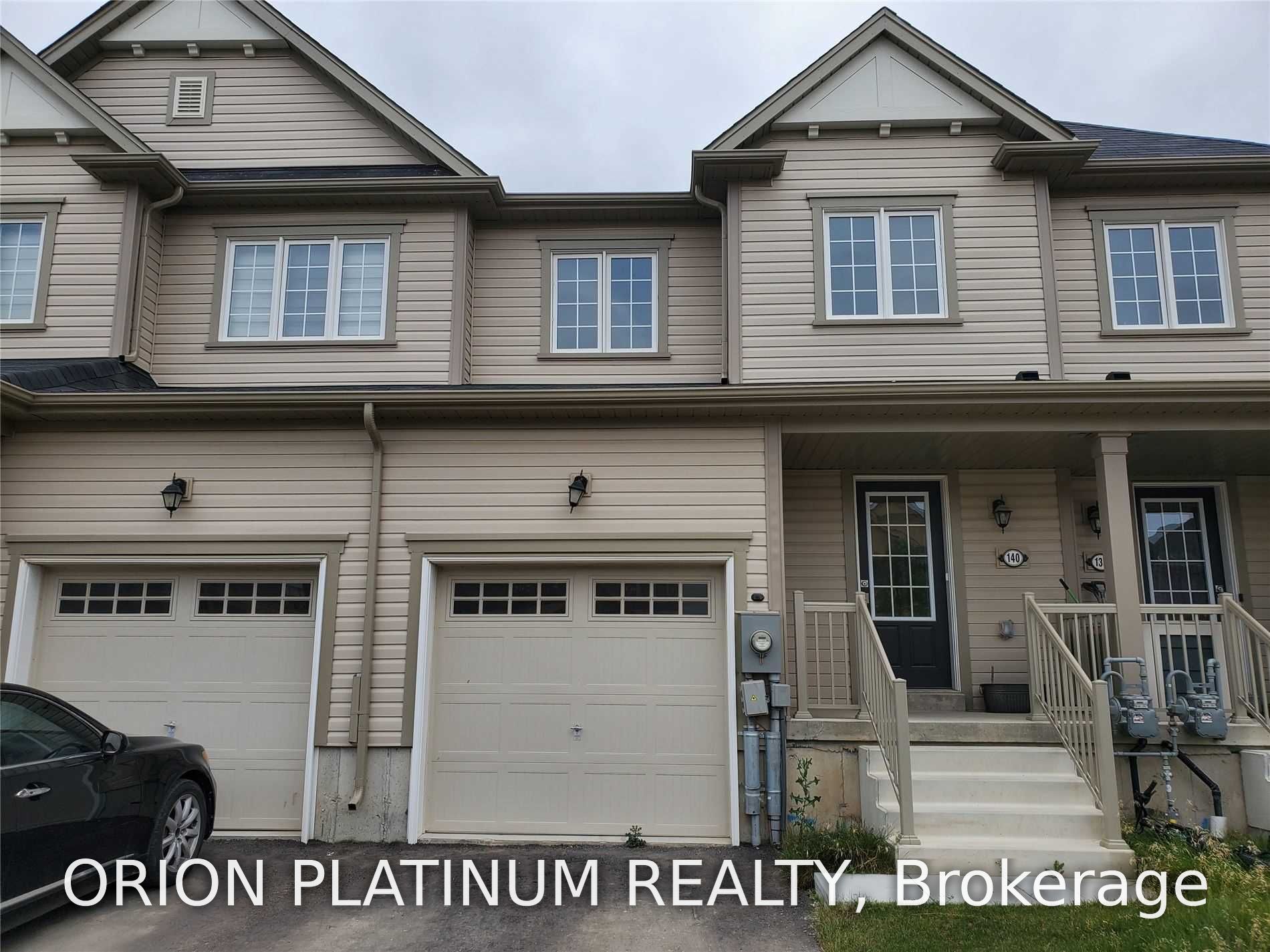 140 Munro Circle, Brantford 2