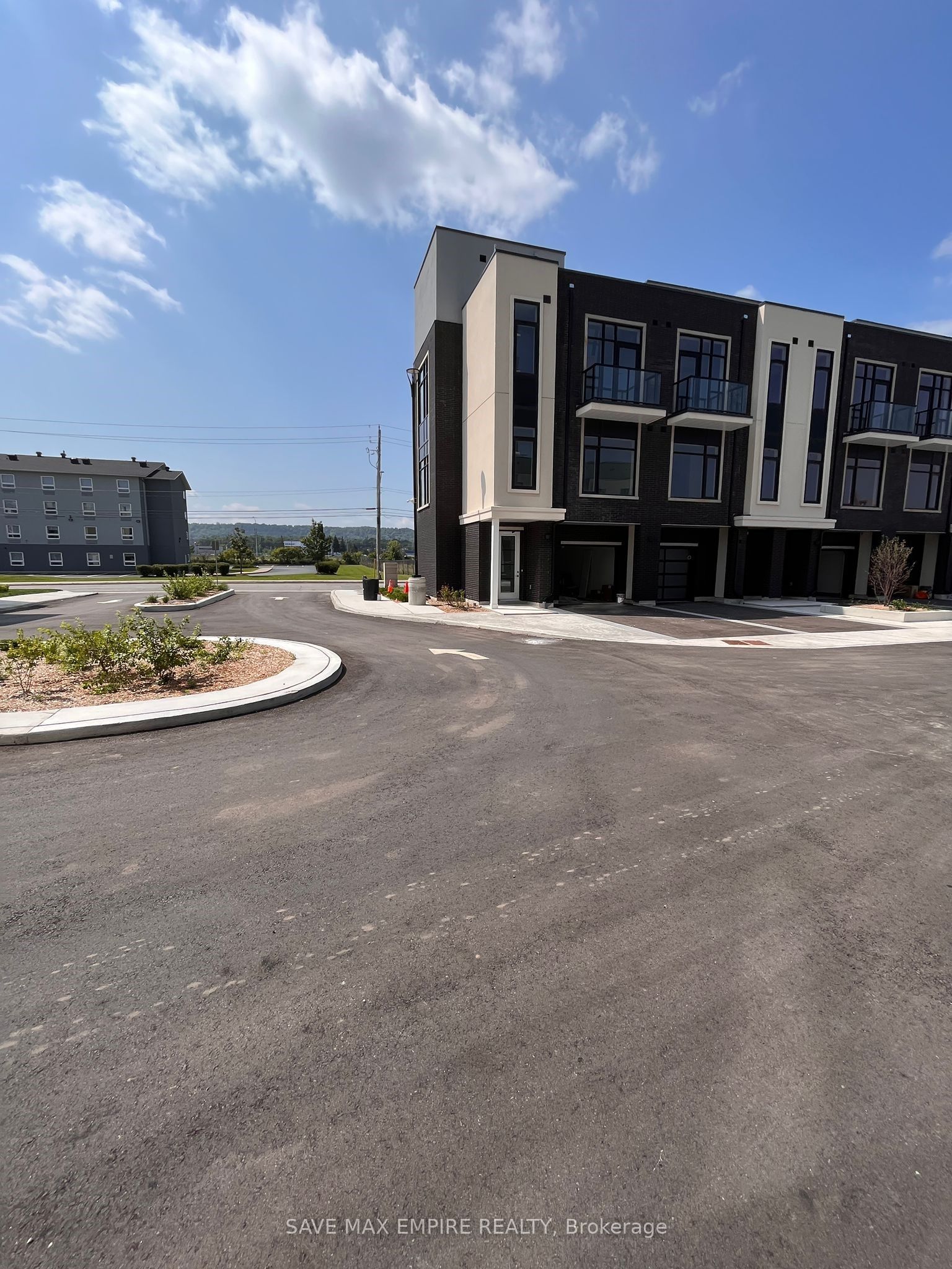 Unit 902 - 385 Winston Road, Grimsby 3