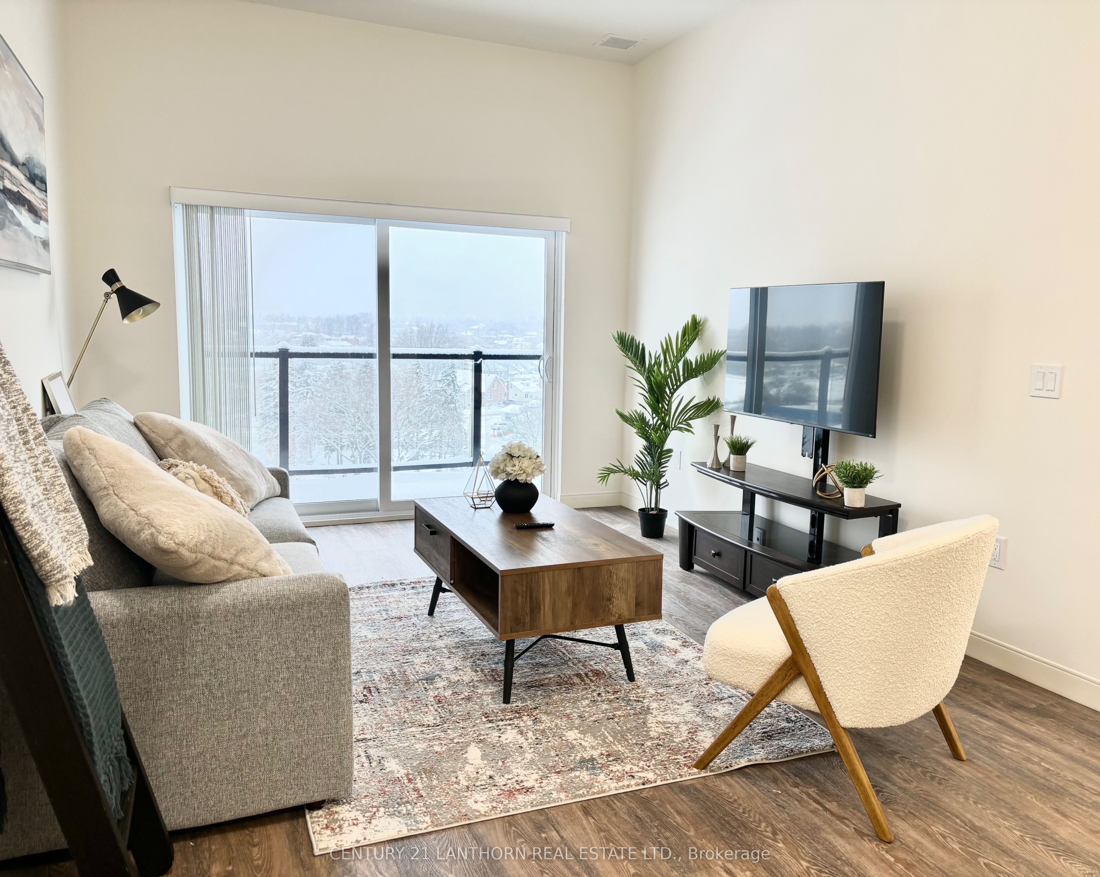 Unit 405 - 135 Station Street, Belleville 1