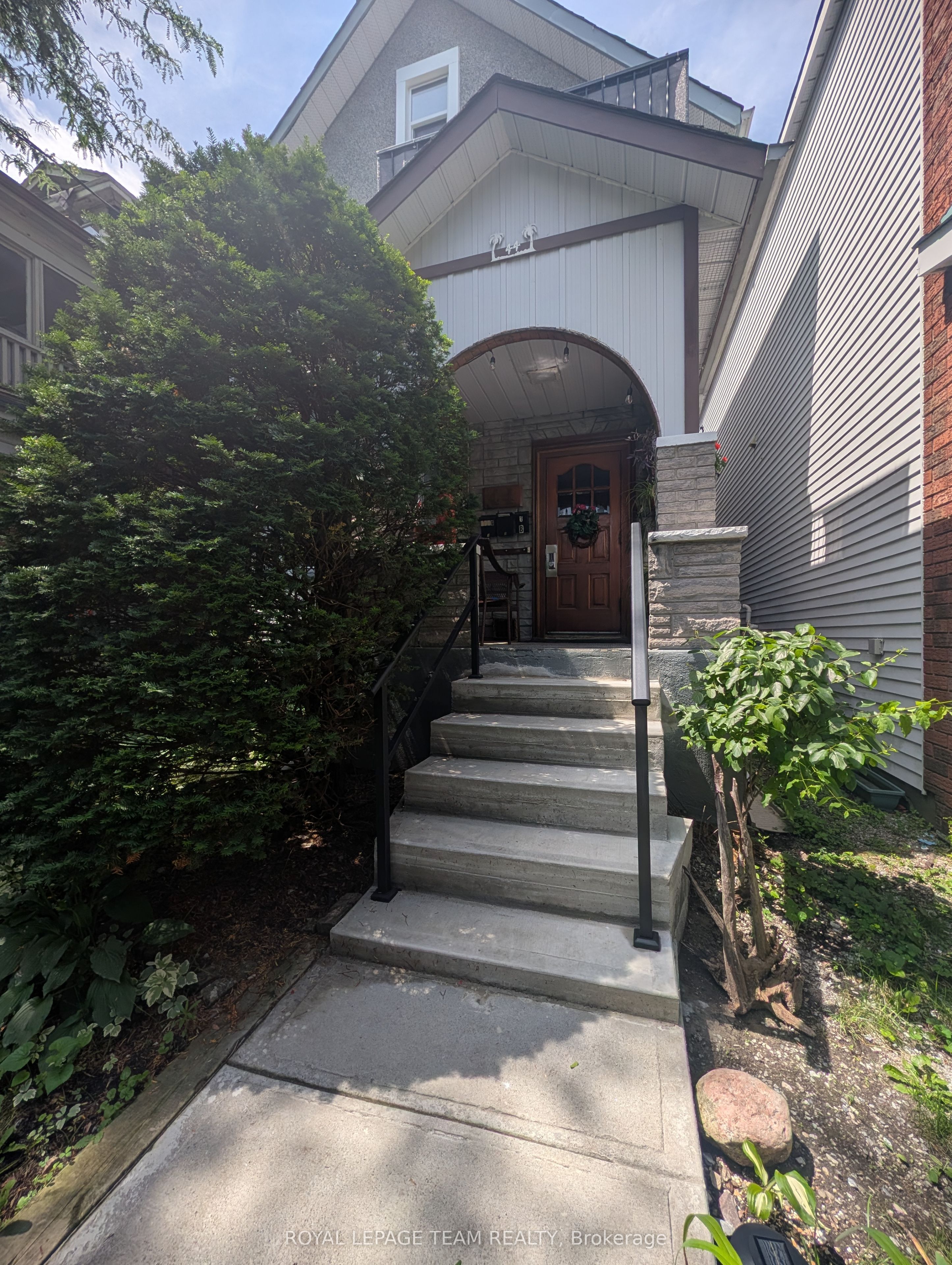 Unit Unit 2 - 44 Spadina Avenue, Ottawa 2