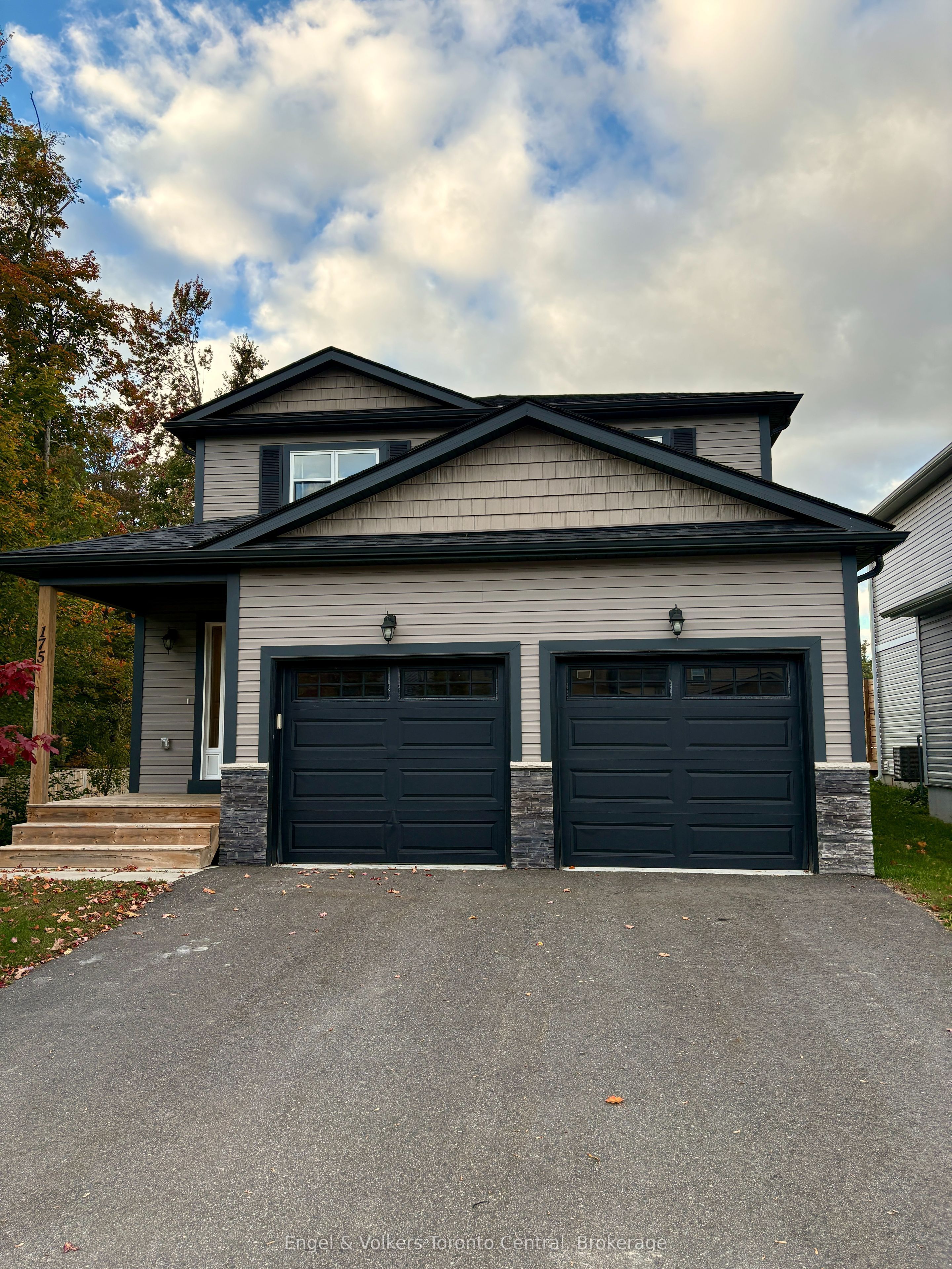 175 Wild Rose Drive, Gravenhurst 1