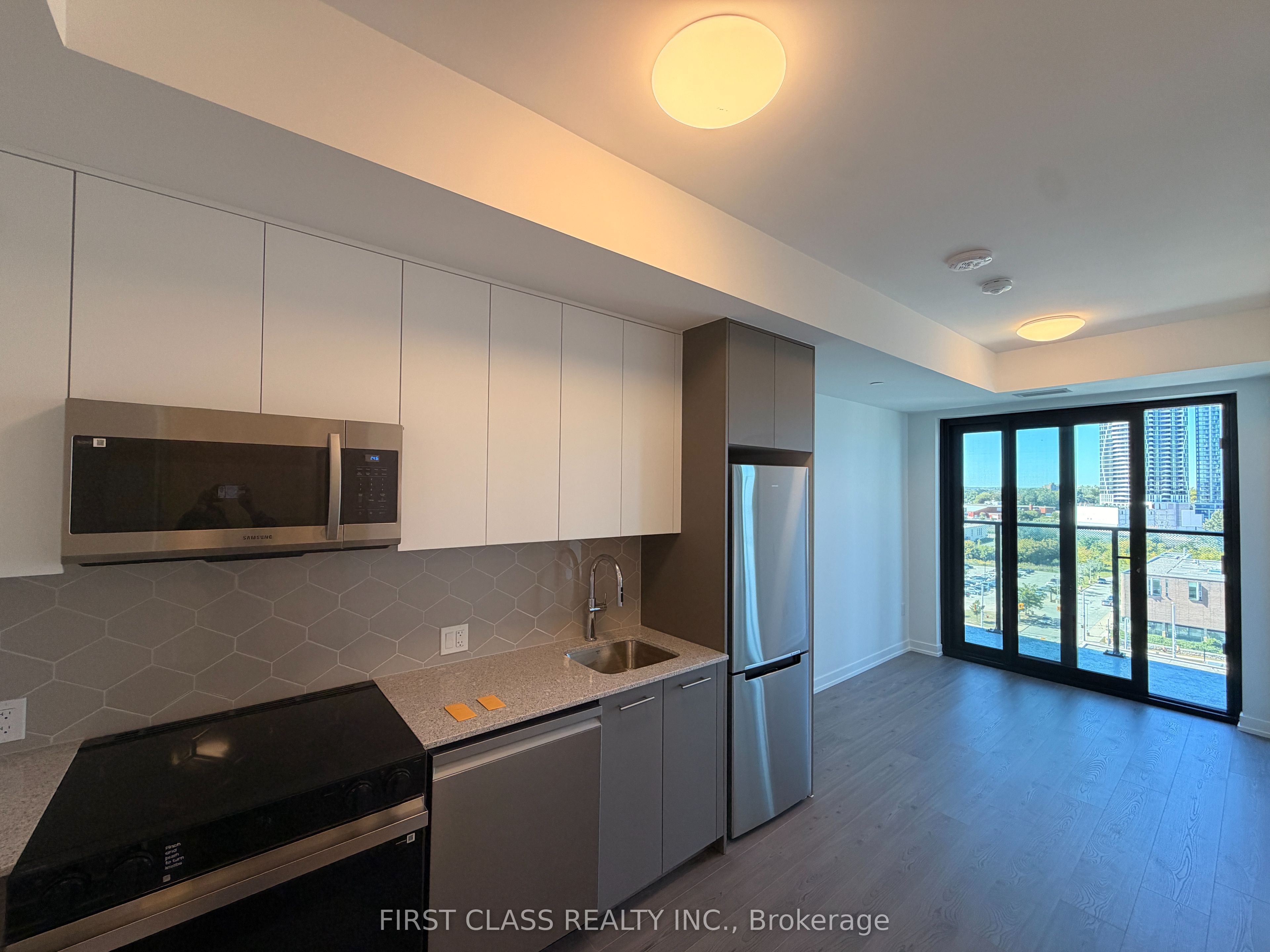 Unit 1012 - 30 Francis Street S, Kitchener 1