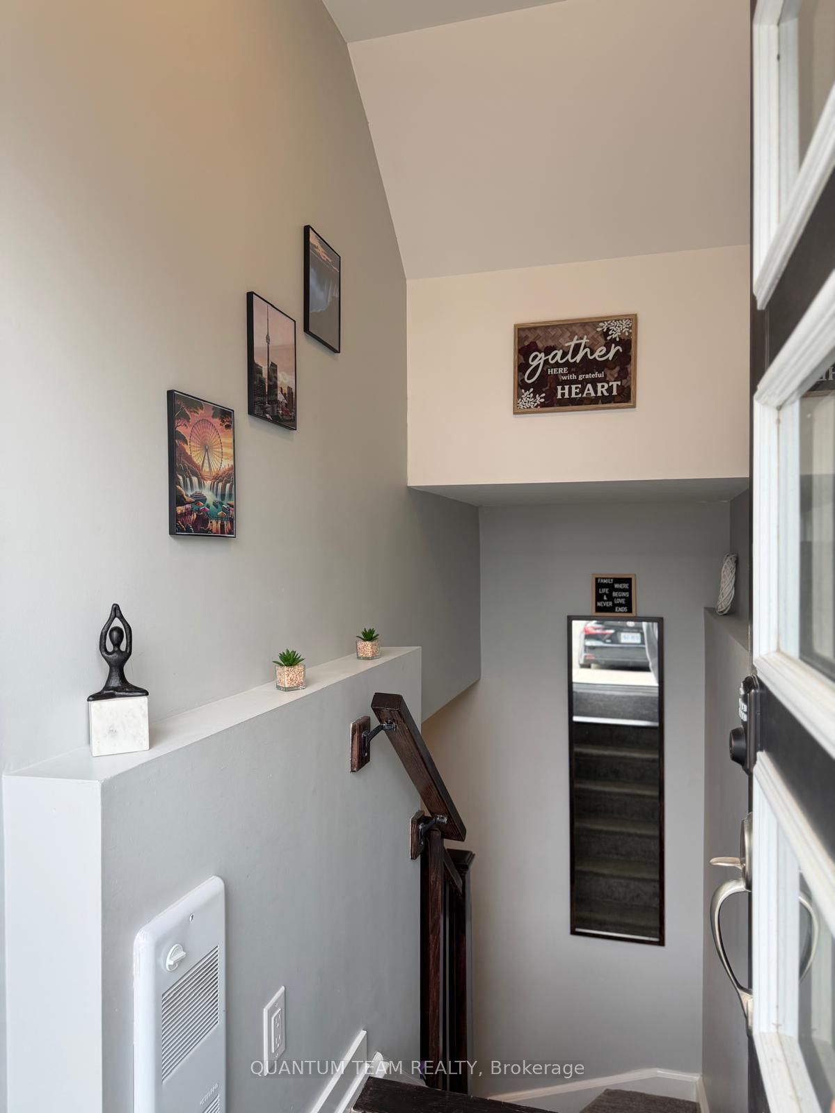 Unit 614 - 4263 Fourth Avenue, Niagara Falls 2