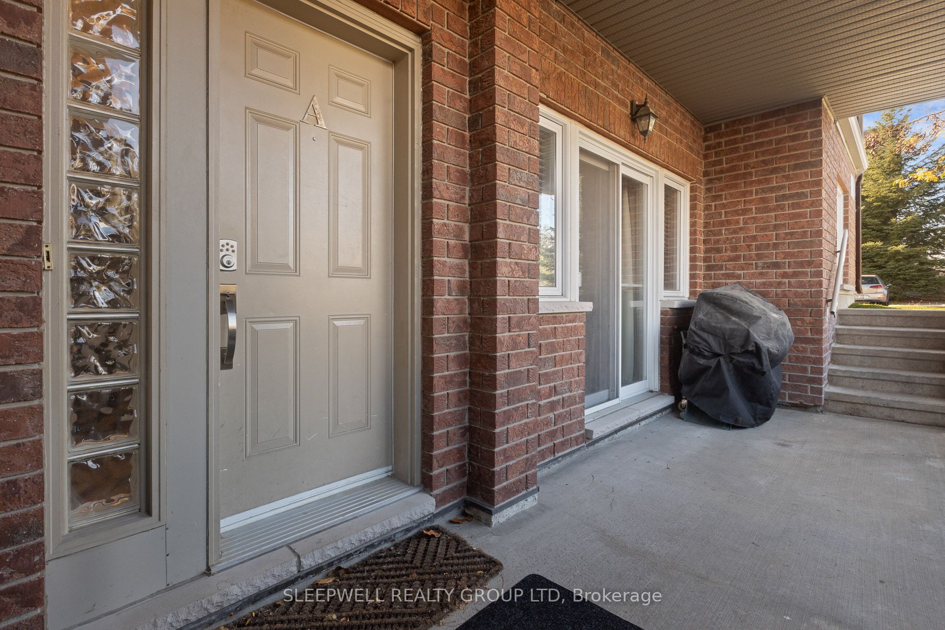 Unit A - 163 Crestway Drive, Nepean 2