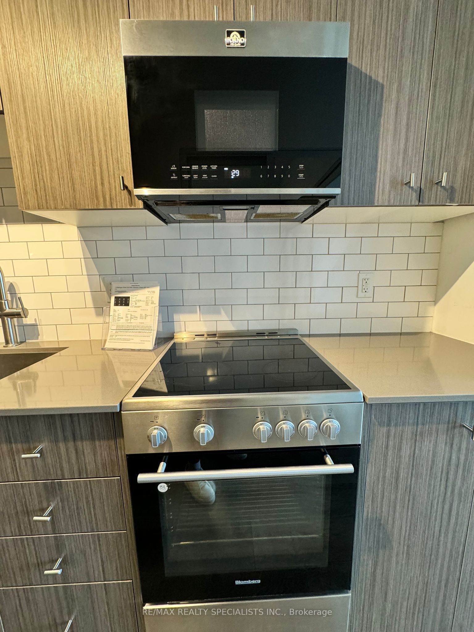 Unit 405 - 15 Wellington Street, Waterloo 3